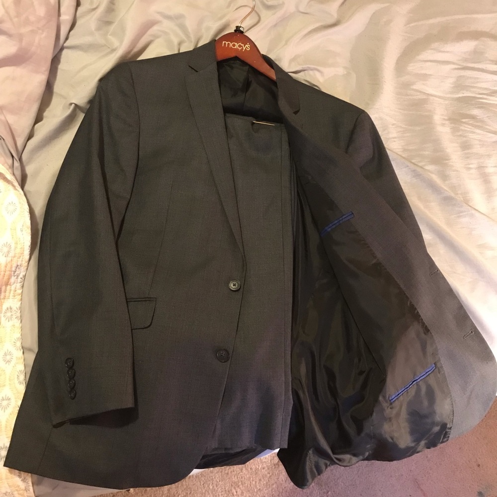 Men's suit